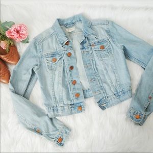 Adorable denim jacket!! Like new condition